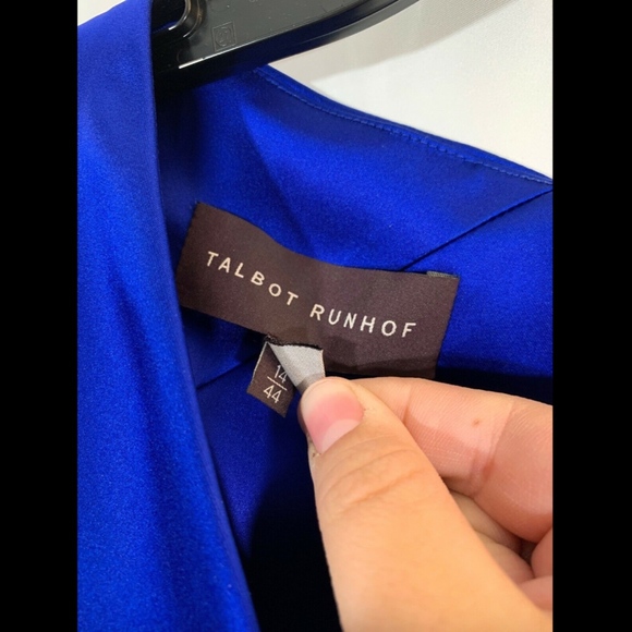 NEW $1675 Talbot Runhof Stretch Duchess Satin Gown - Picture 4 of 8